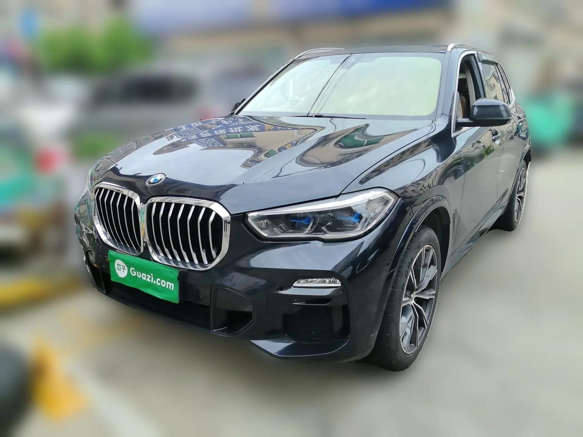 BMW X5 2019 xDrive40i M Sport Package — миниатюра 1