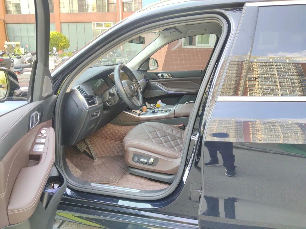 BMW X5 2022 xDrive 30Li M Sport Package — миниатюра 15