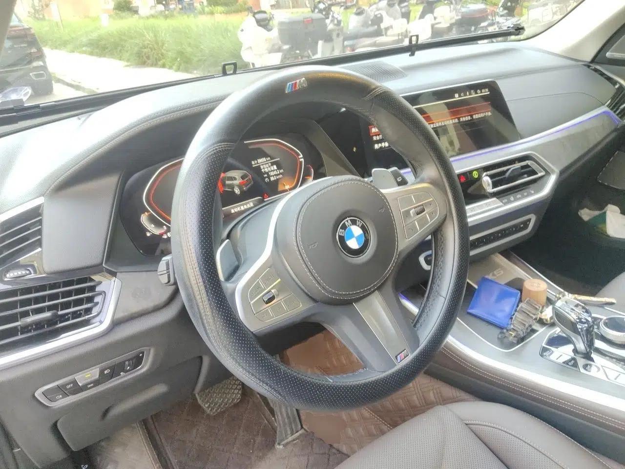BMW X5 2022 xDrive 30Li M Sport Package — миниатюра 10