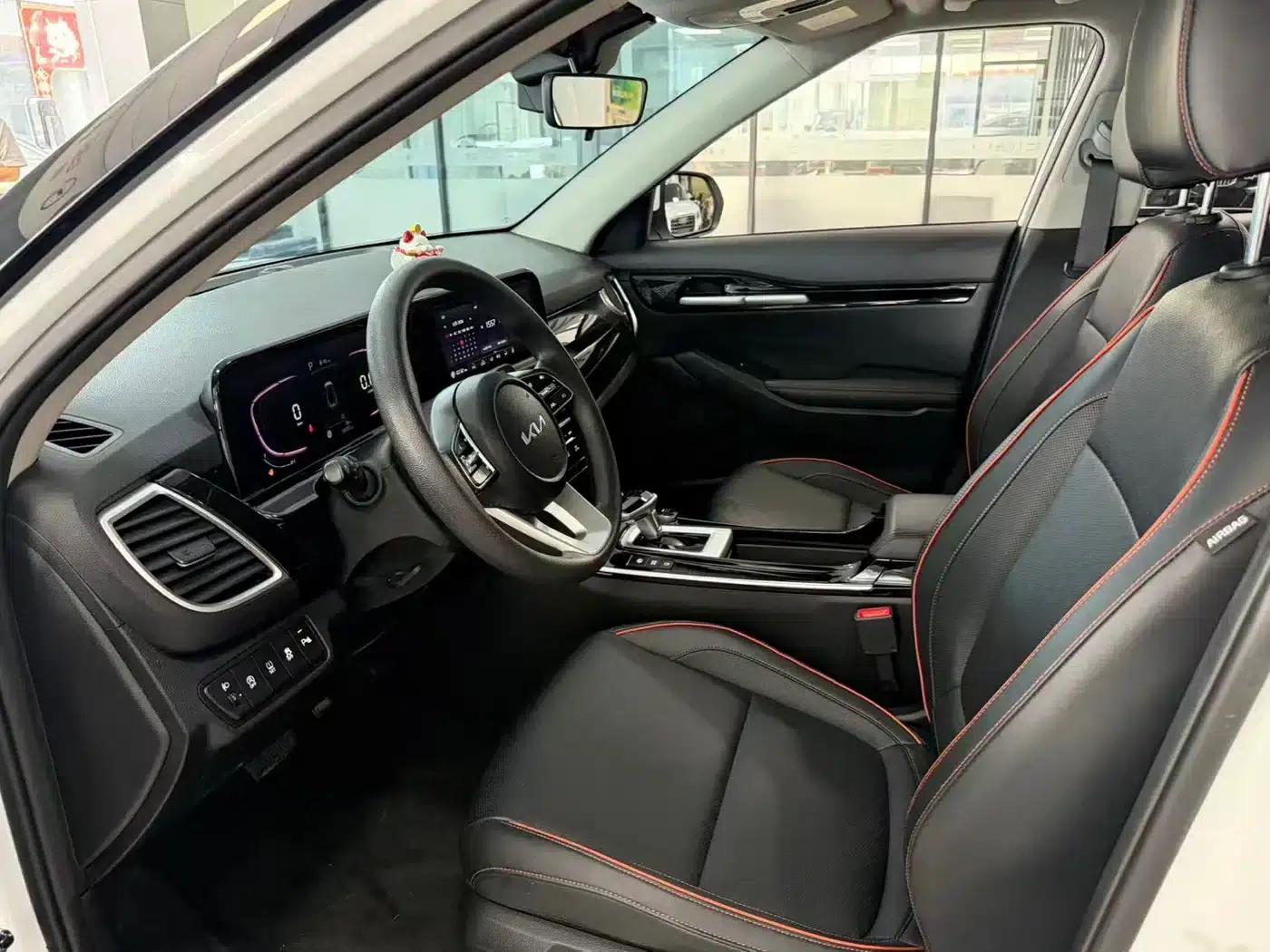 2023 Citroën Cytus 1.5L CVT Luxury Edition — миниатюра 6
