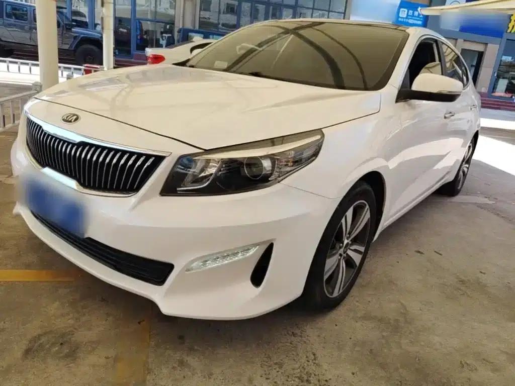 K5 2017 1.8L Automatic GLS — миниатюра 1