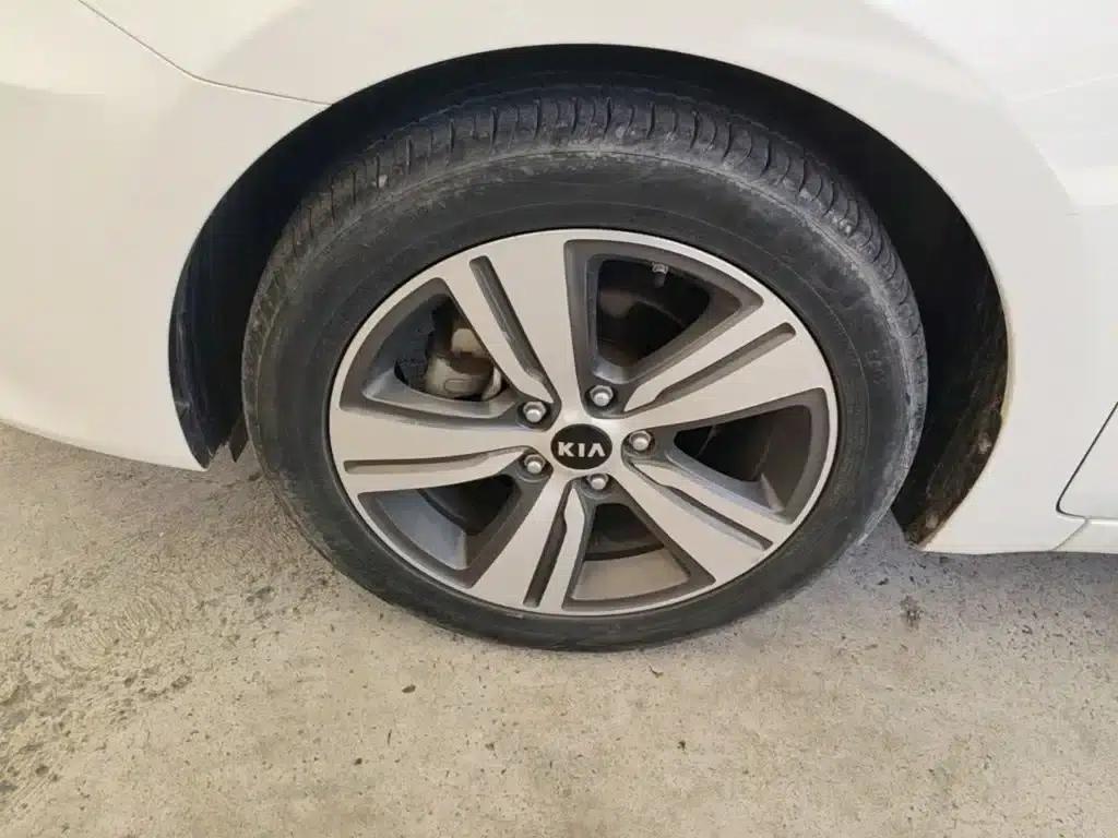 K5 2017 1.8L Automatic GLS — миниатюра 23