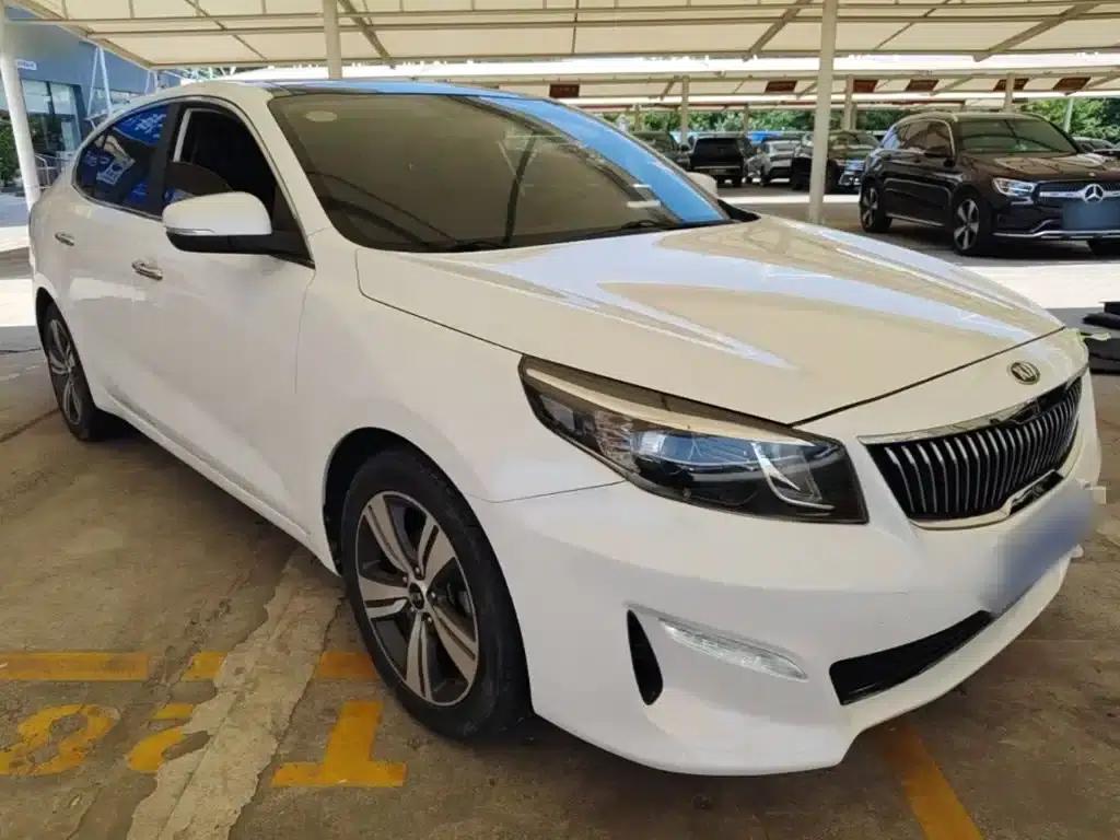K5 2017 1.8L Automatic GLS — миниатюра 4