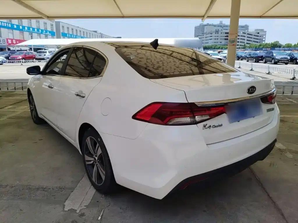 K5 2017 1.8L Automatic GLS — миниатюра 5