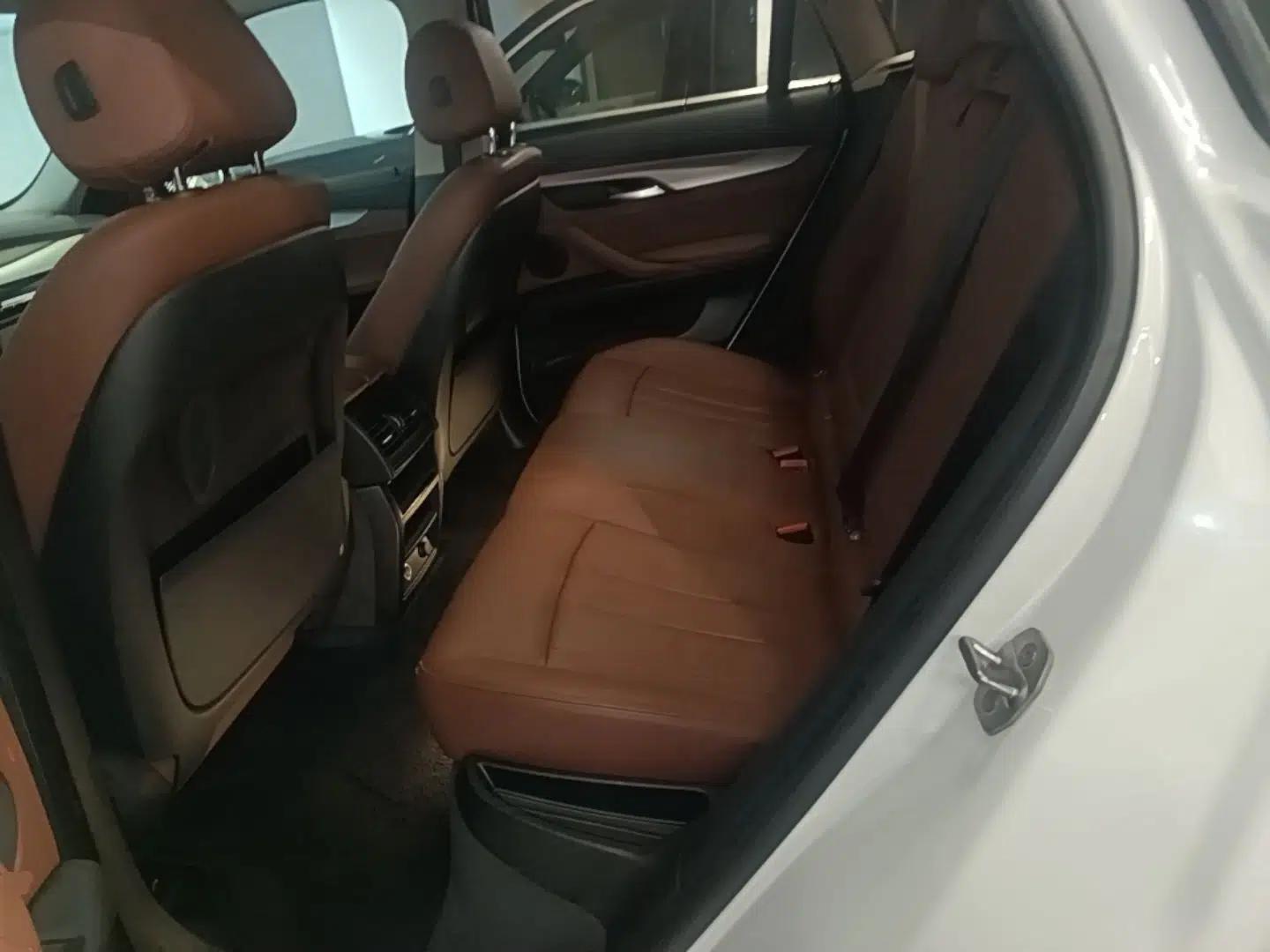 BMW X6 2017 xDrive35i Leading Model — миниатюра 20