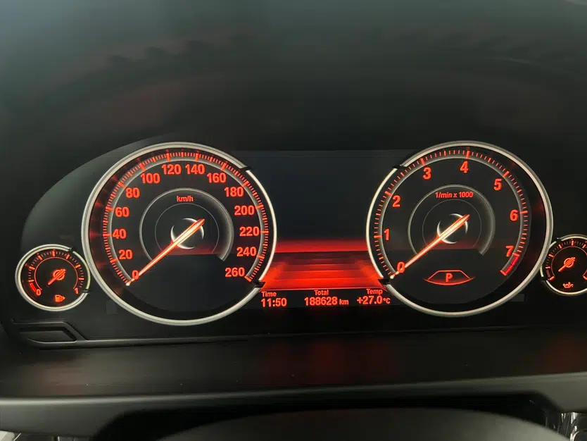 BMW X6 2015 xDrive35i Luxury Edition — миниатюра 10