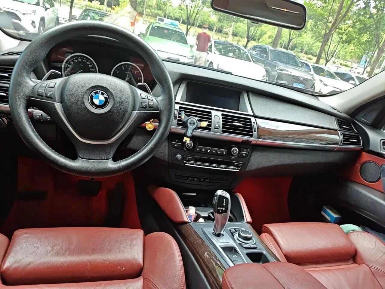 BMW X6 2014 xDrive35i Sport model — миниатюра 9