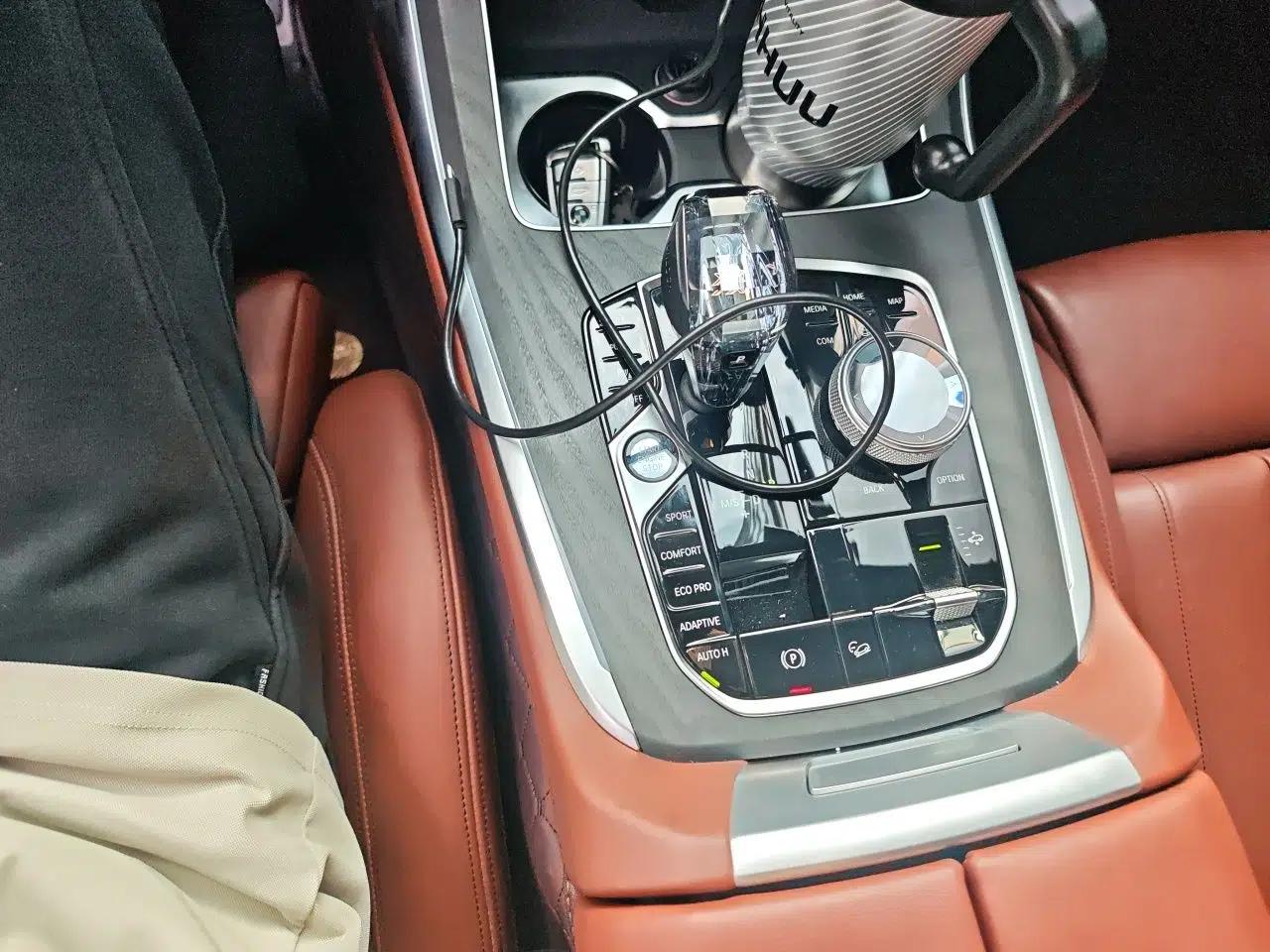 BMW X7 2019 xDrive40i Luxury M Sport Package — миниатюра 14