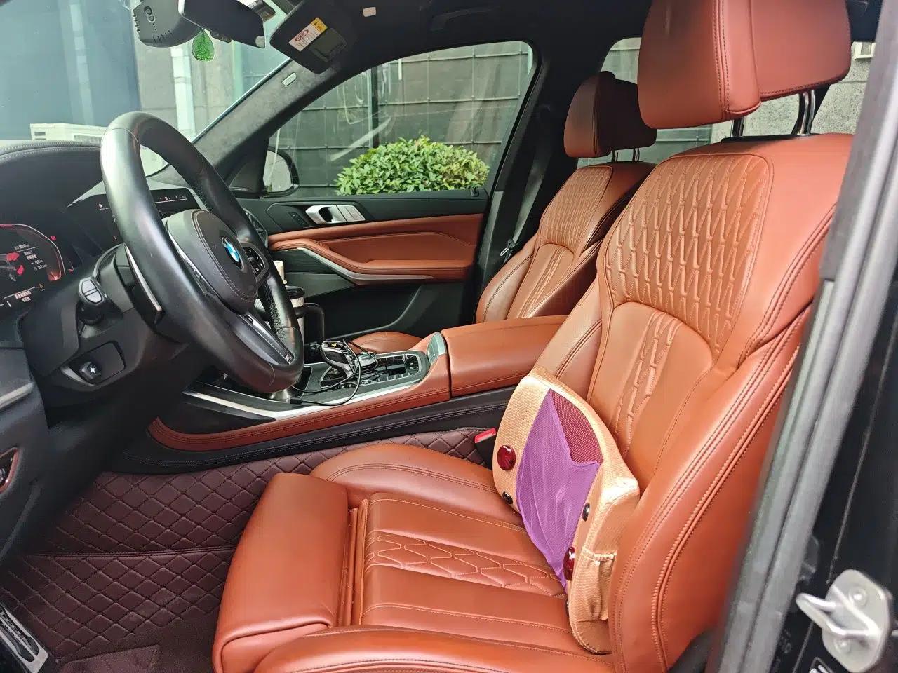 BMW X7 2019 xDrive40i Luxury M Sport Package — миниатюра 15