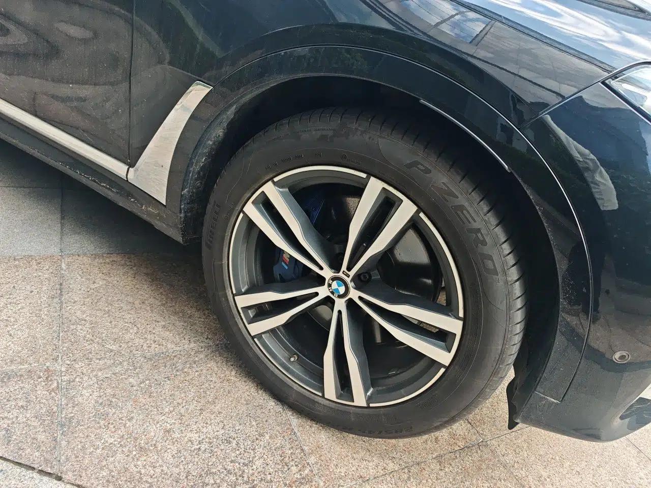 BMW X7 2019 xDrive40i Luxury M Sport Package — миниатюра 8