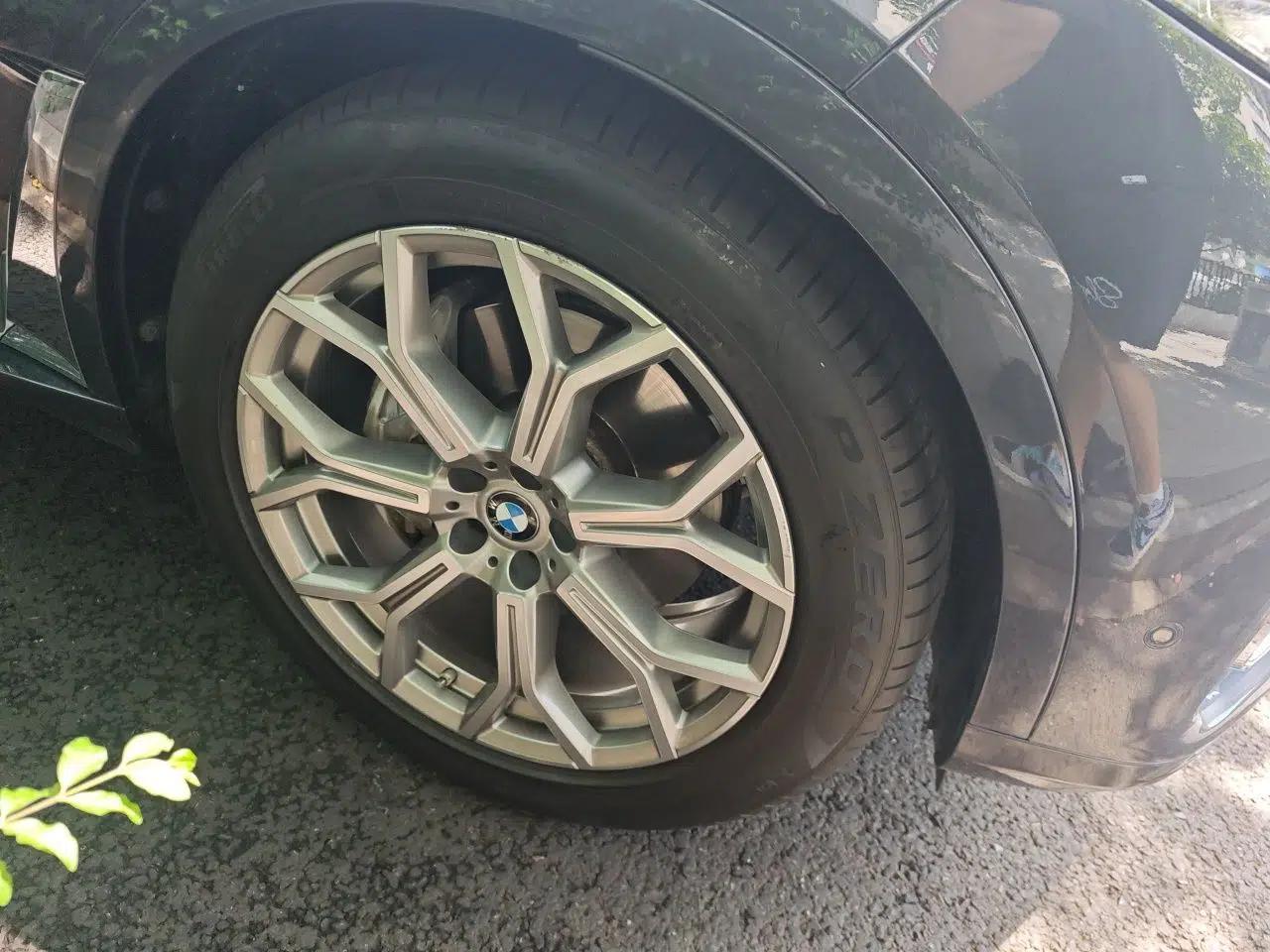 BMW X7 2022 xDrive40i Luxury Package with Leading Features — миниатюра 8