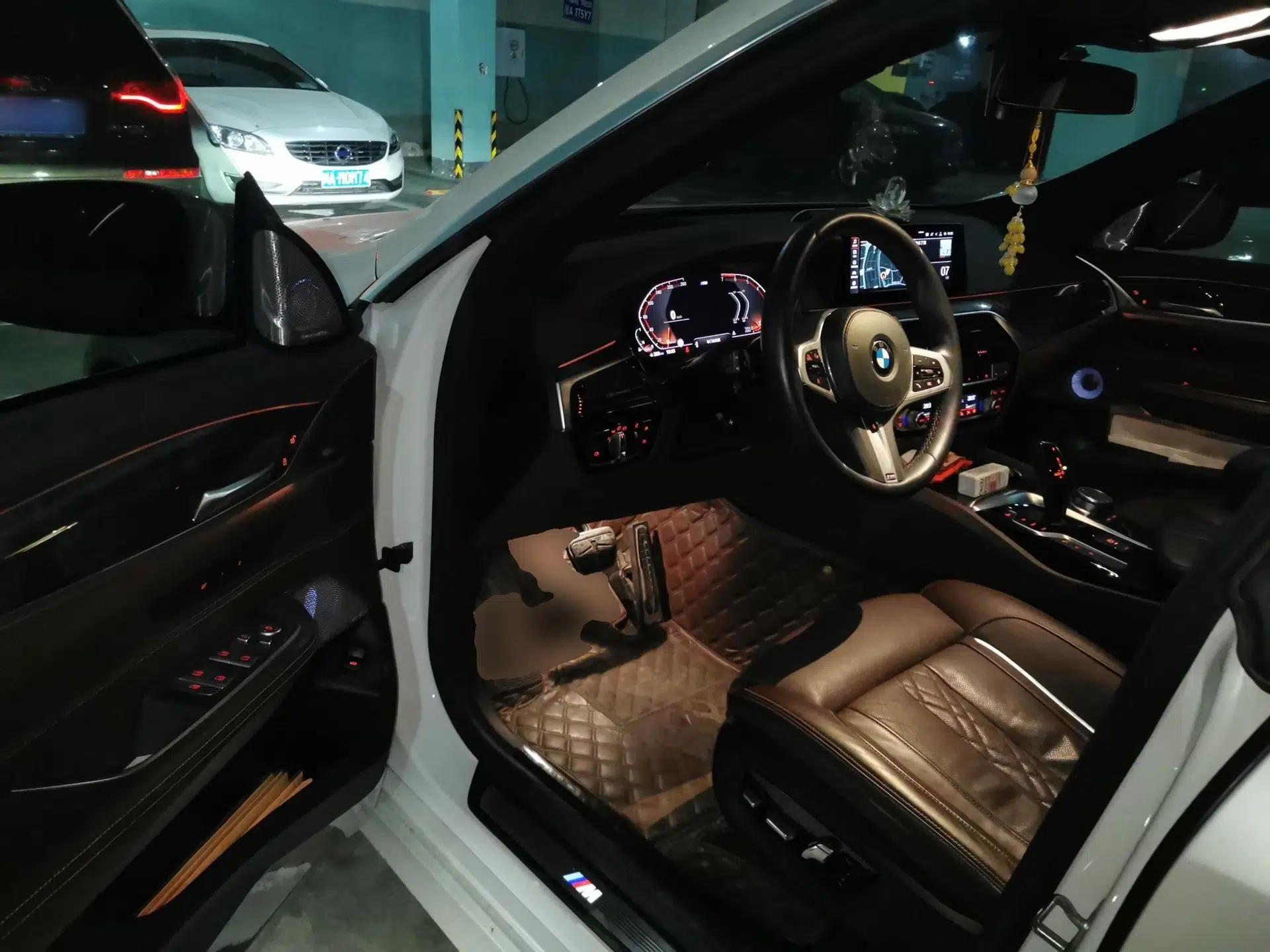 BMW 6 Series GT 2020 630i M Sport Touring Edition — миниатюра 16