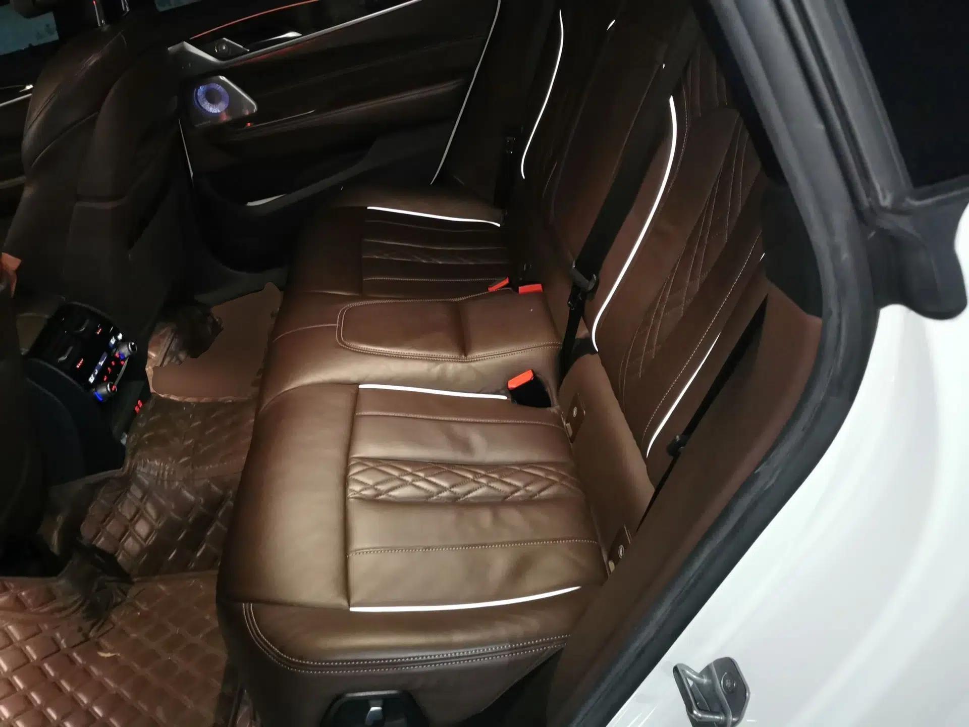 BMW 6 Series GT 2020 630i M Sport Touring Edition — миниатюра 17