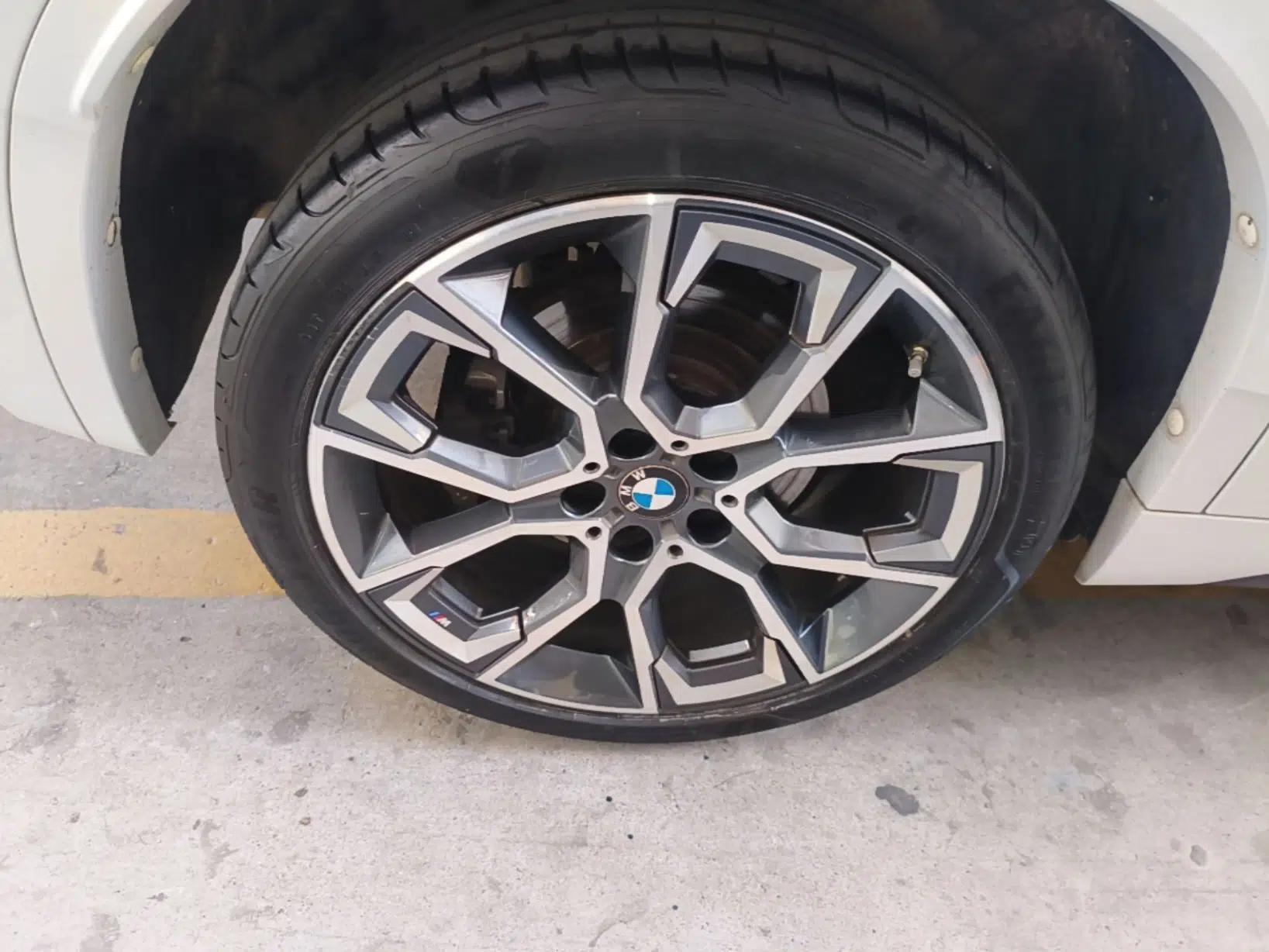 BMW X2 2021 Restyled sDrive25i Midnight Edition — миниатюра 11