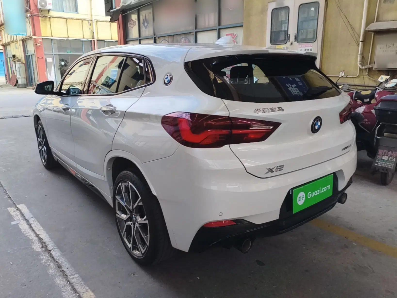 BMW X2 2021 Restyled sDrive25i Midnight Edition — миниатюра 4