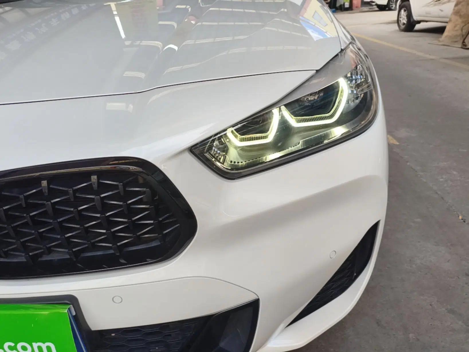 BMW X2 2021 Restyled sDrive25i Midnight Edition — миниатюра 8