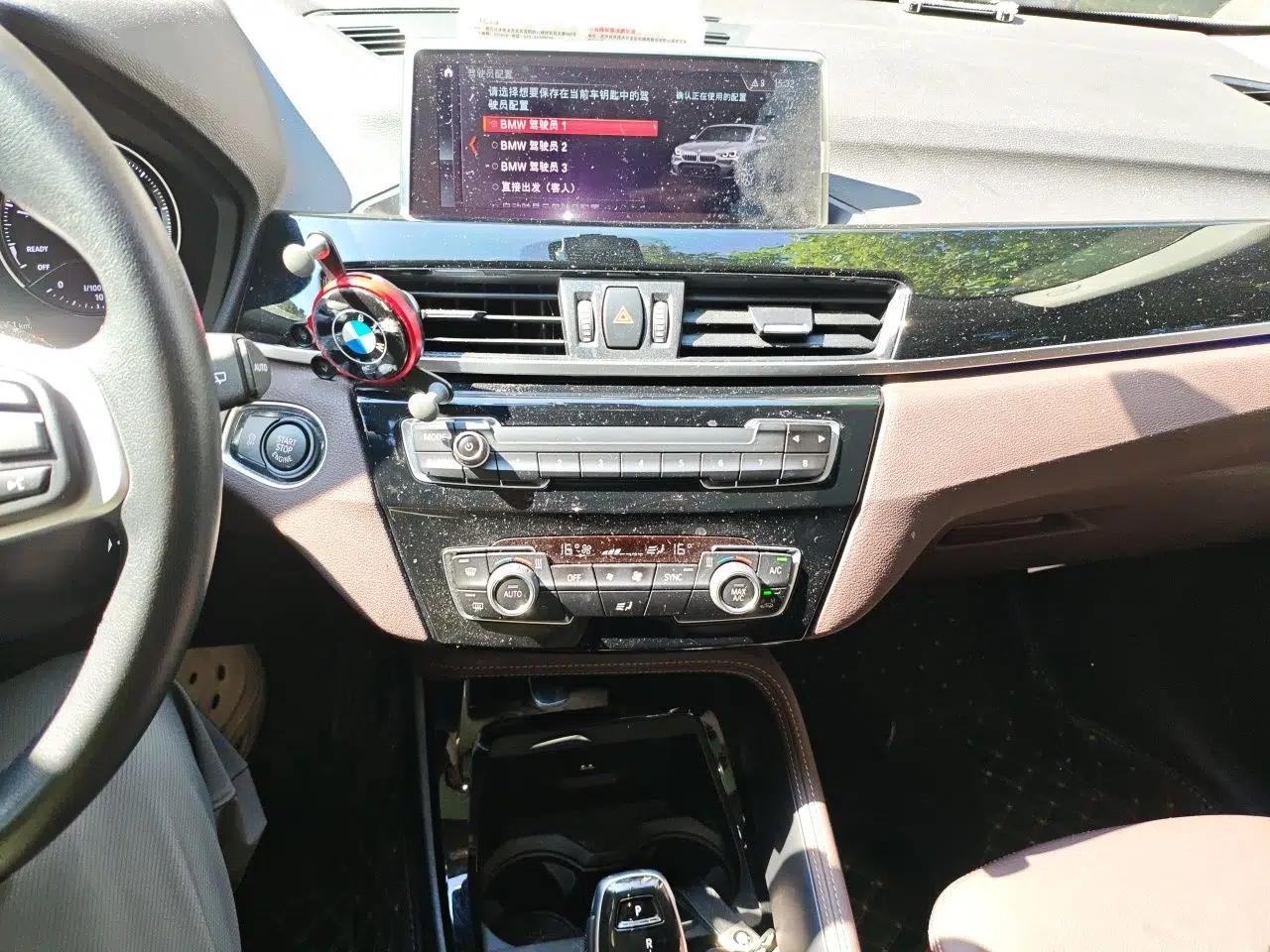 BMW X2 2020 sDrive20i M Sport Package — миниатюра 13
