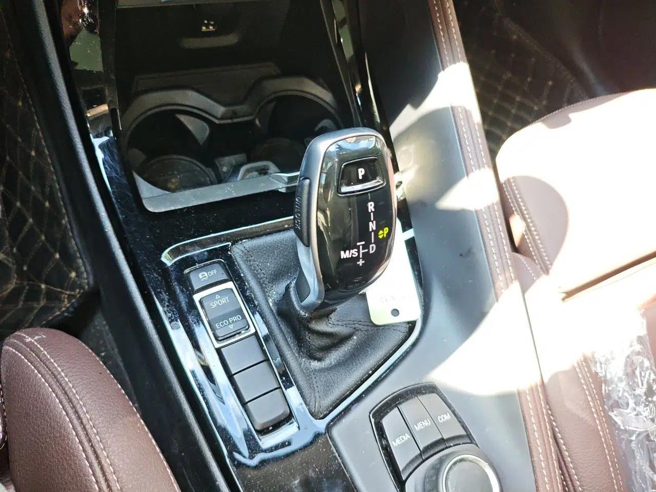 BMW X2 2020 sDrive20i M Sport Package — миниатюра 14