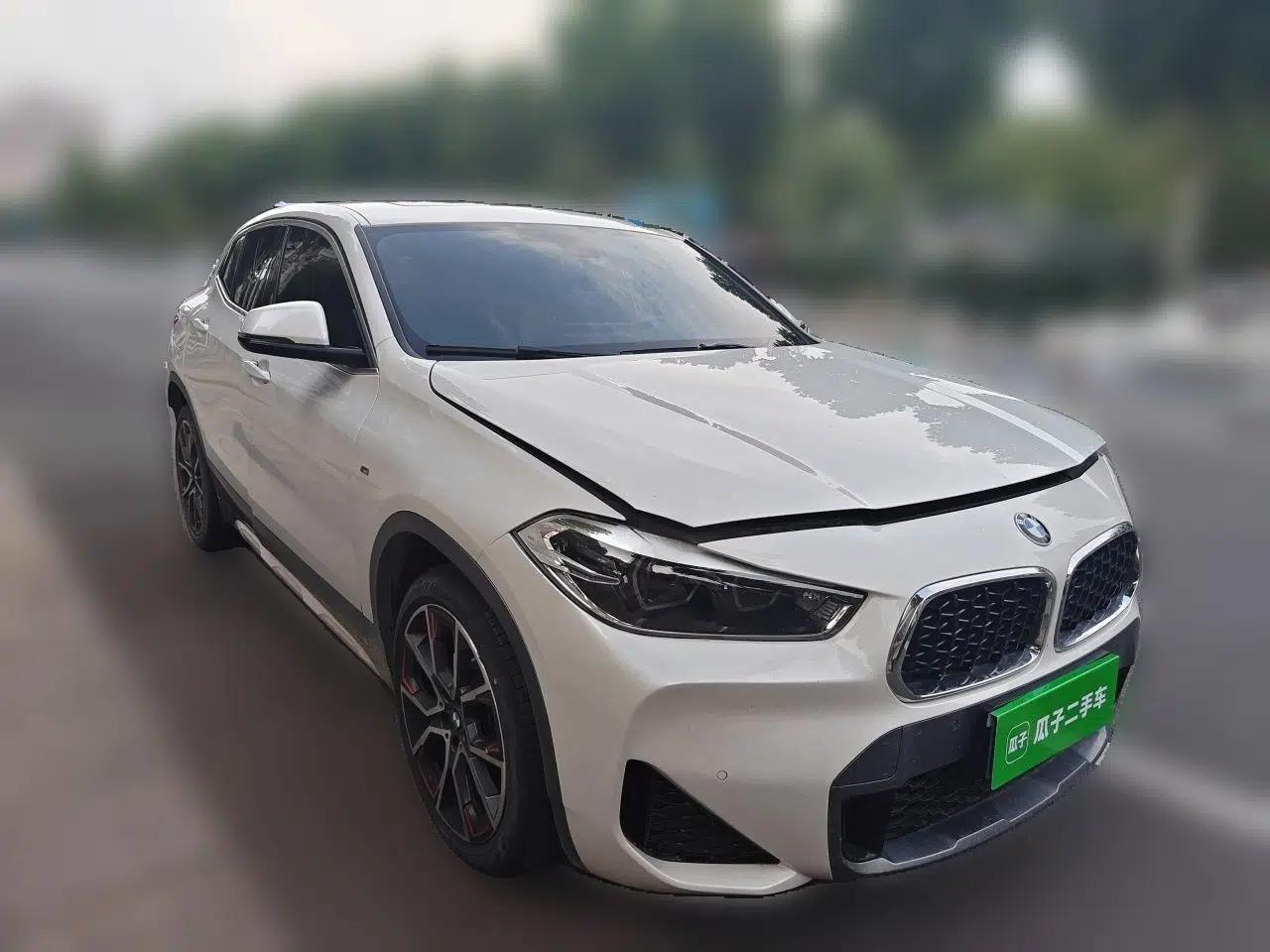 BMW X2 2021 Restyled sDrive25i Sharp Edition — миниатюра 3