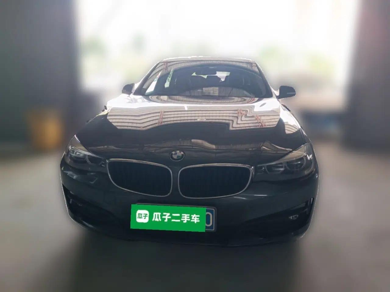 BMW 3 Series GT 2018 320i Sport Edition — миниатюра 2