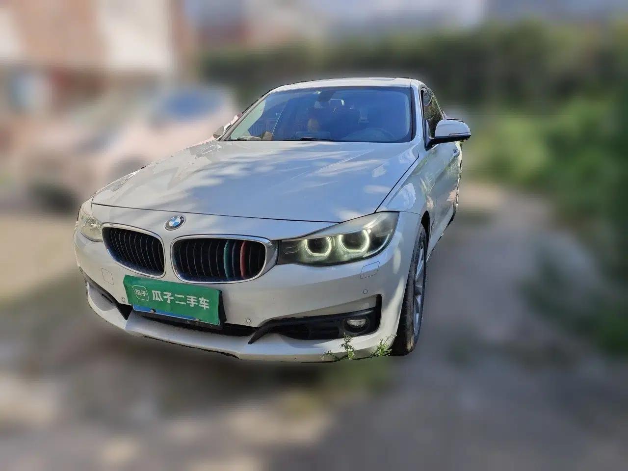 BMW 3 Series GT 2017 320i Sport Edition — миниатюра 1