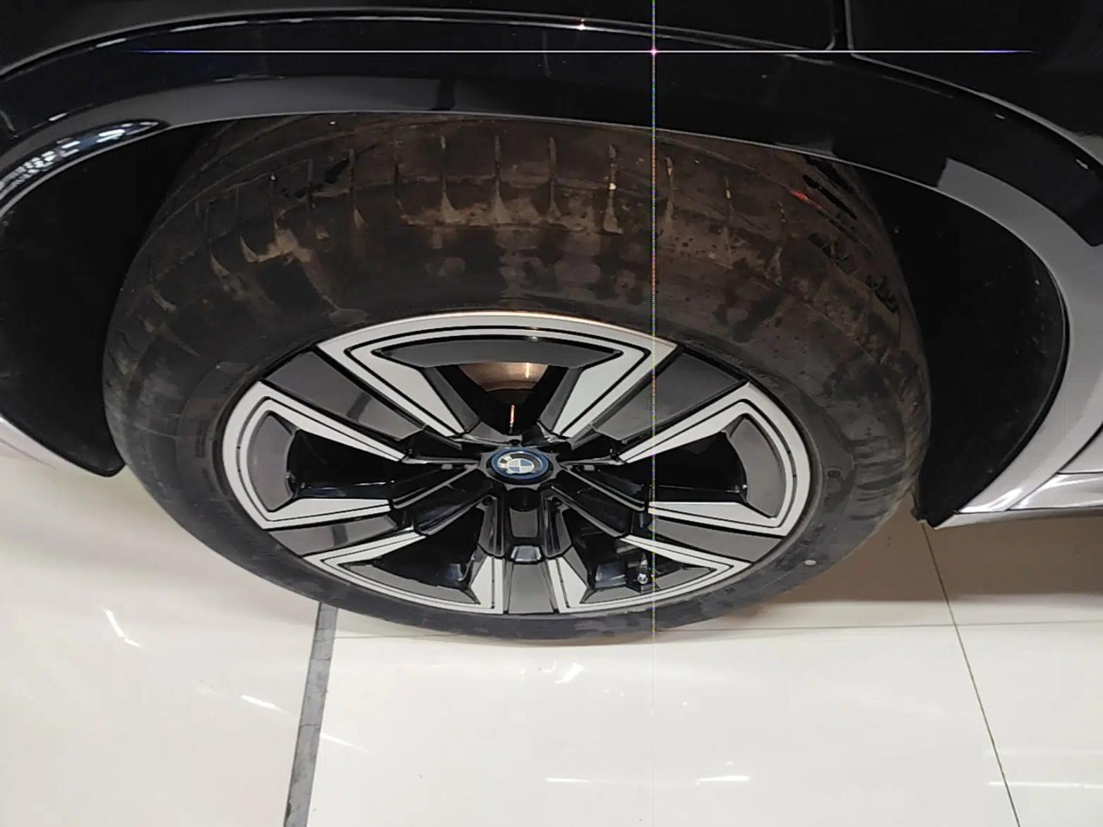 BMW iX3 2023 Leading Model — миниатюра 11
