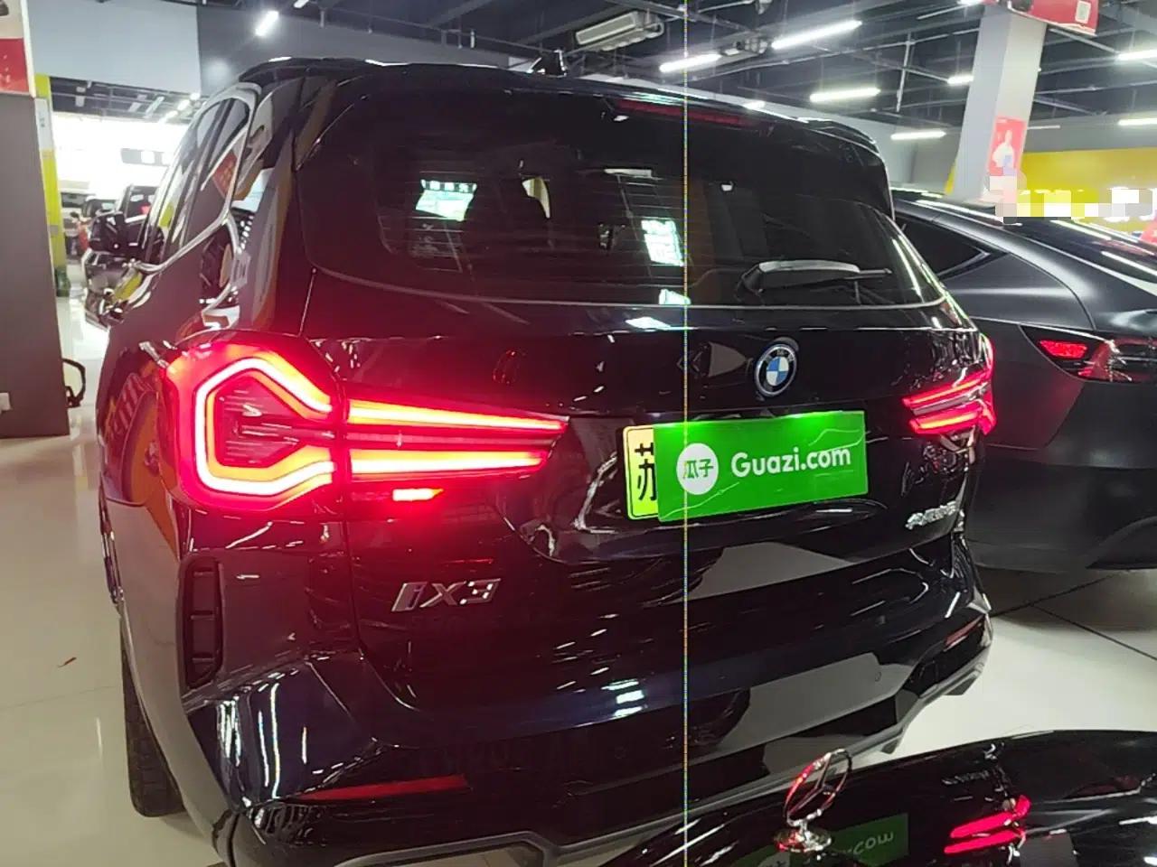 BMW iX3 2023 Leading Model — миниатюра 5