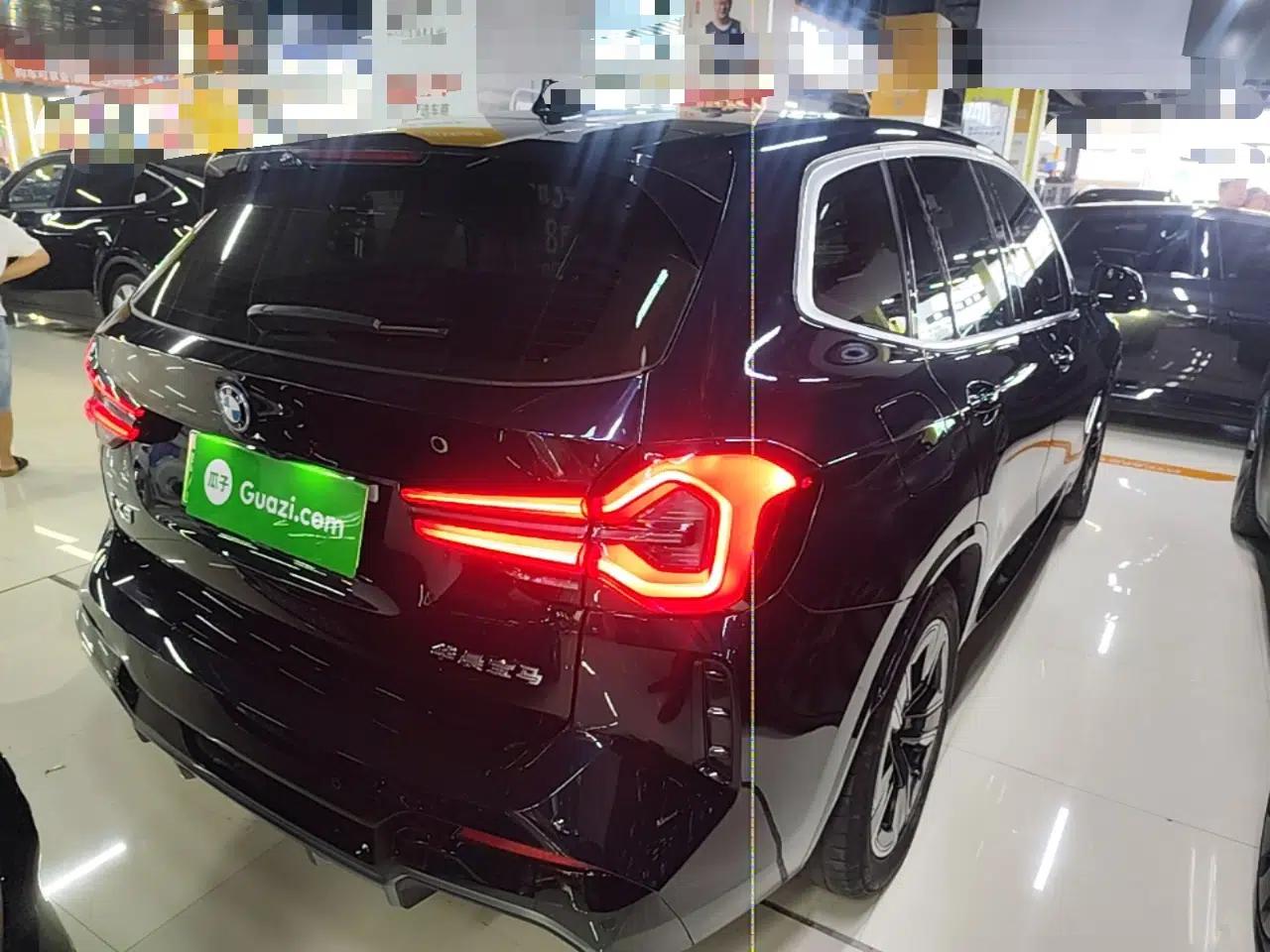 BMW iX3 2023 Leading Model — миниатюра 6