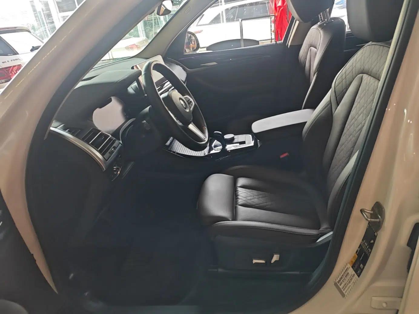 BMW iX3 2022 Leading Model — миниатюра 17