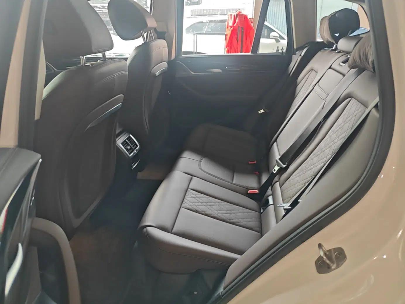 BMW iX3 2022 Leading Model — миниатюра 20