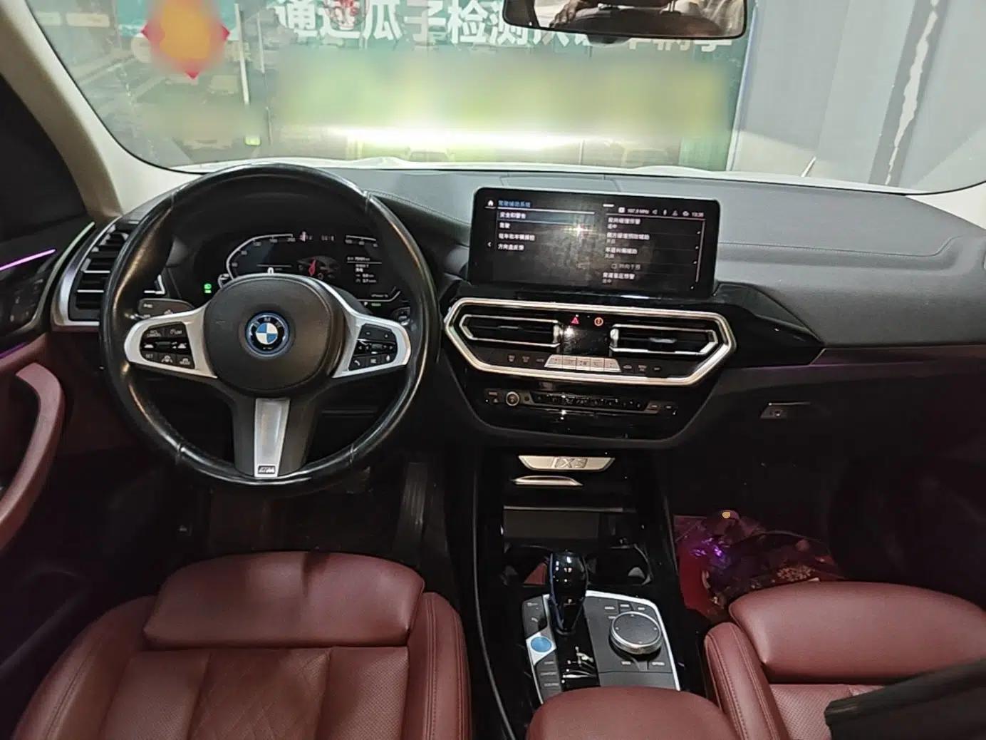 BMW iX3 2022 Leading Model — миниатюра 12
