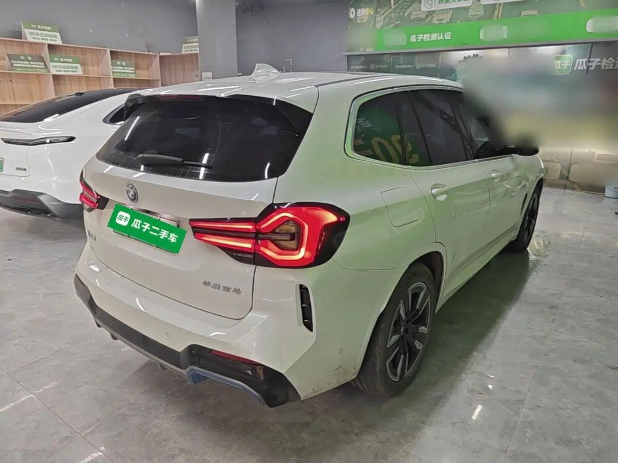 BMW iX3 2022 Leading Model — миниатюра 6