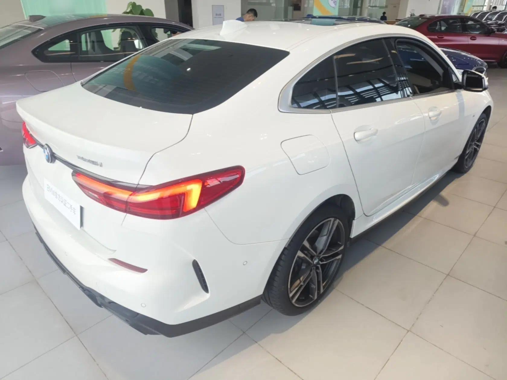 BMW 2 Series 2023 225i Four-Door Coupe M Sport Package — миниатюра 6