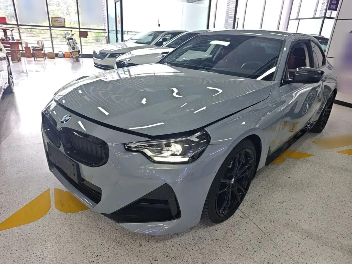 BMW 2 Series 2023 225i M Sport Night Edition Package — миниатюра 1
