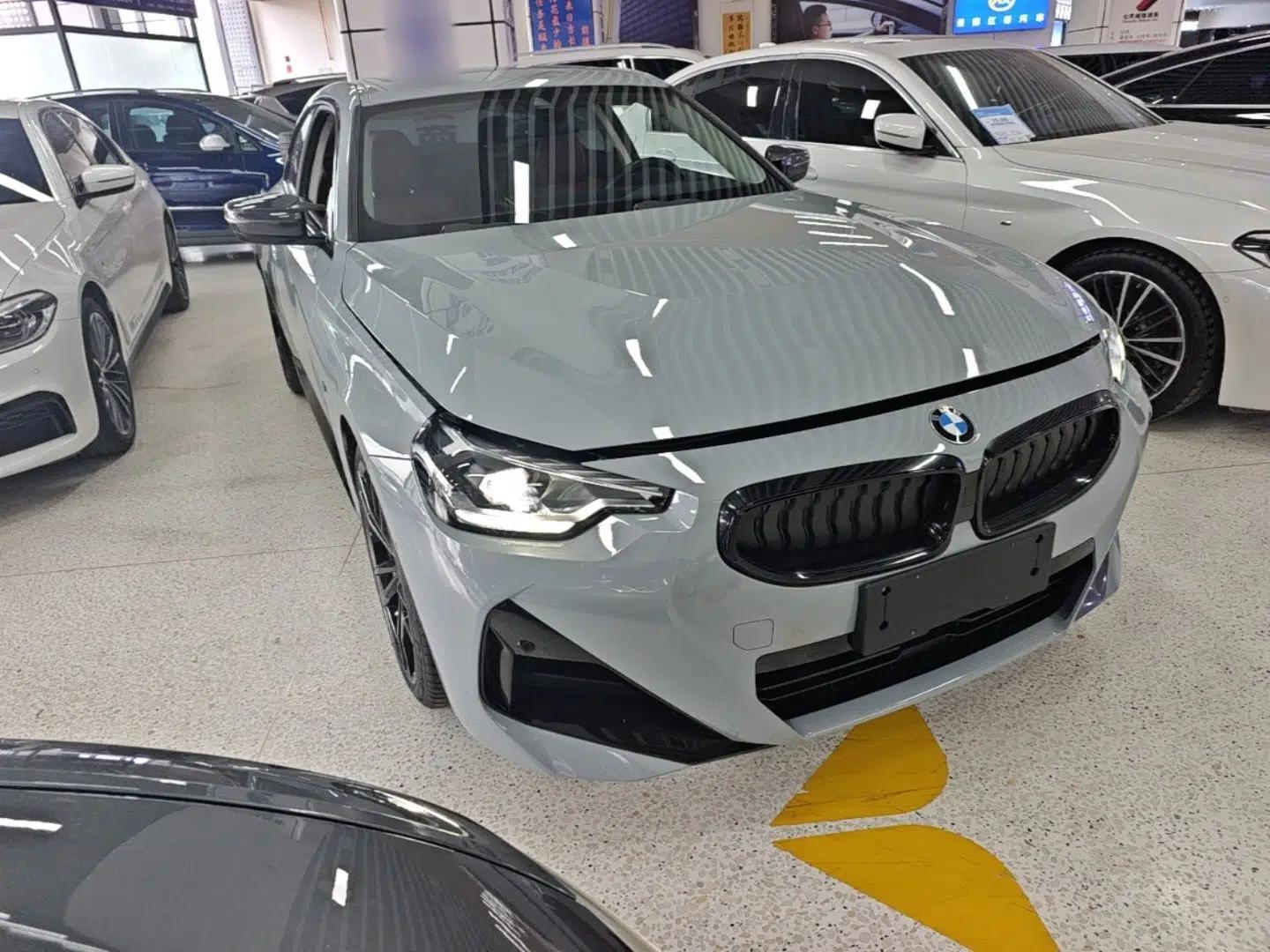 BMW 2 Series 2023 225i M Sport Night Edition Package — миниатюра 3