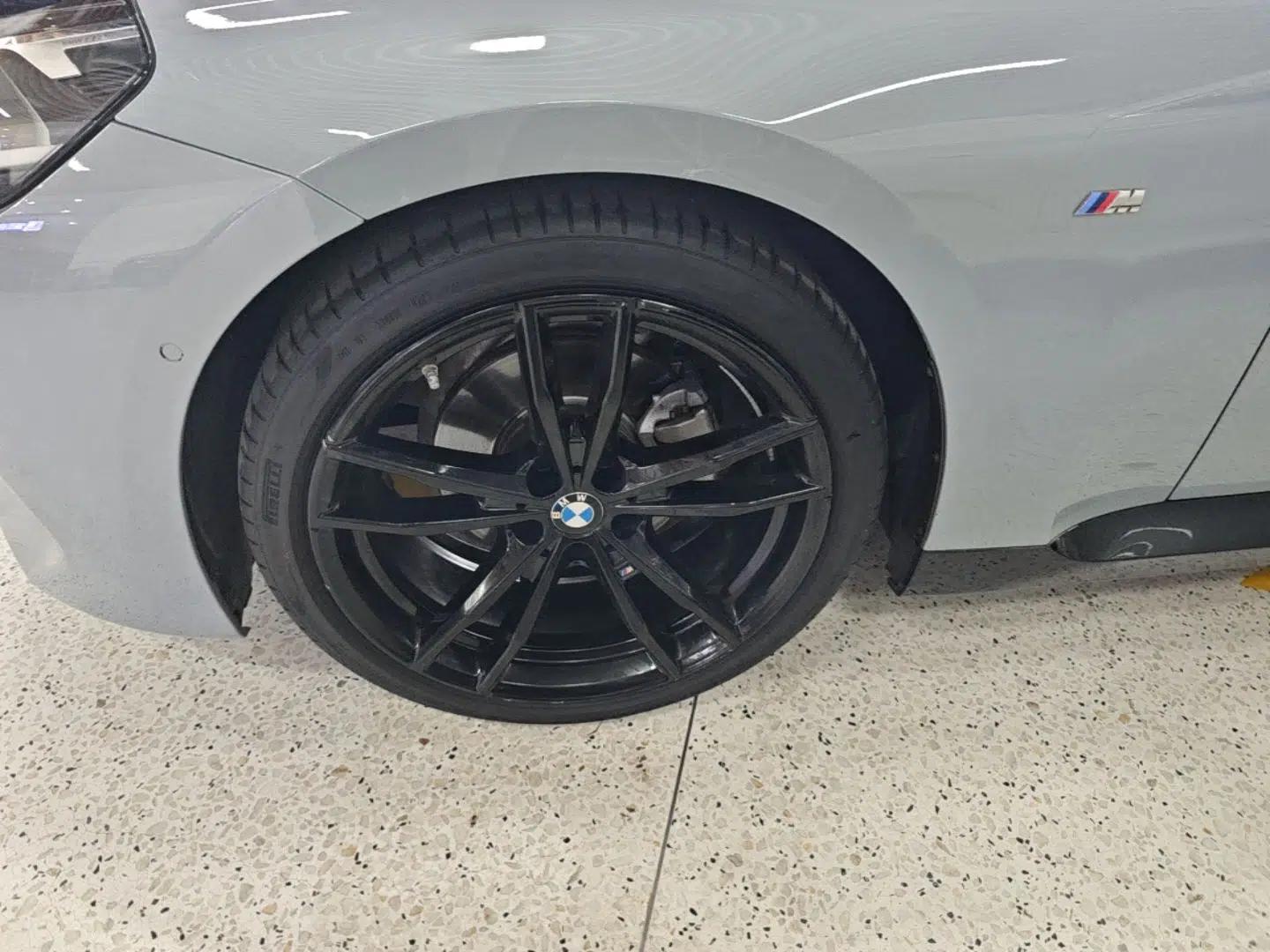 BMW 2 Series 2023 225i M Sport Night Edition Package — миниатюра 10