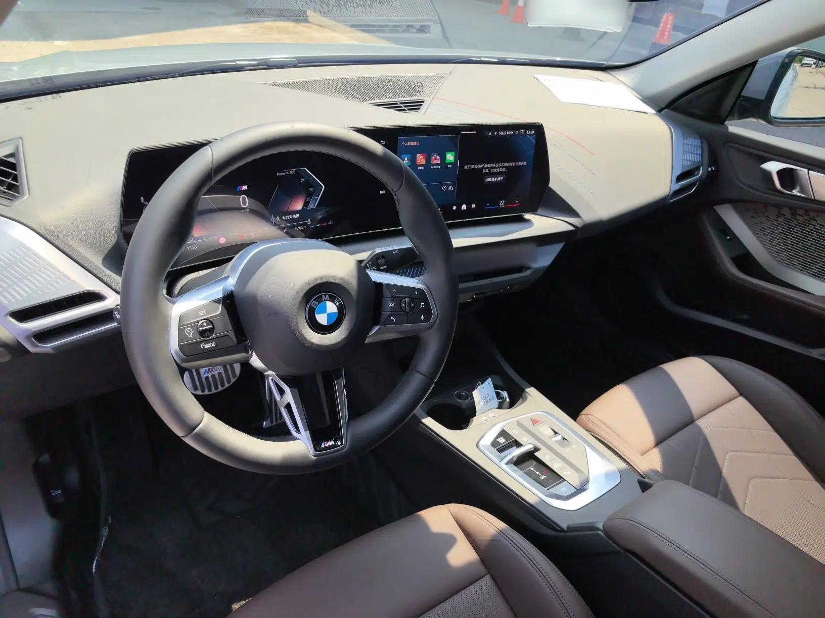 BMW 2 Series 2025 225L M Sport Package — миниатюра 17