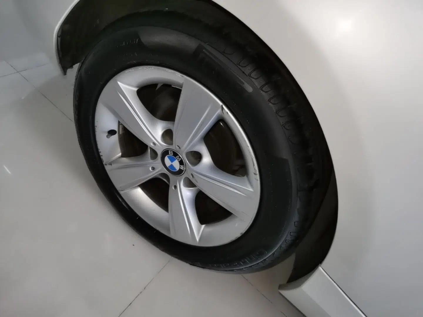 BMW 2 Series 2014 220i Leading Model — миниатюра 11