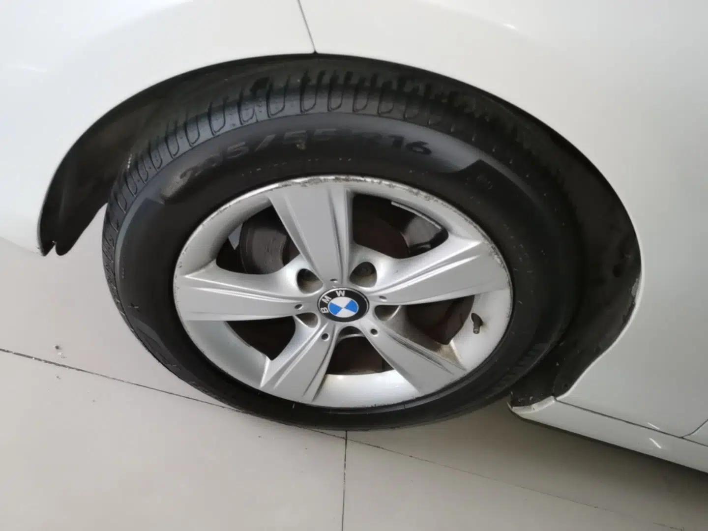 BMW 2 Series 2014 220i Leading Model — миниатюра 10