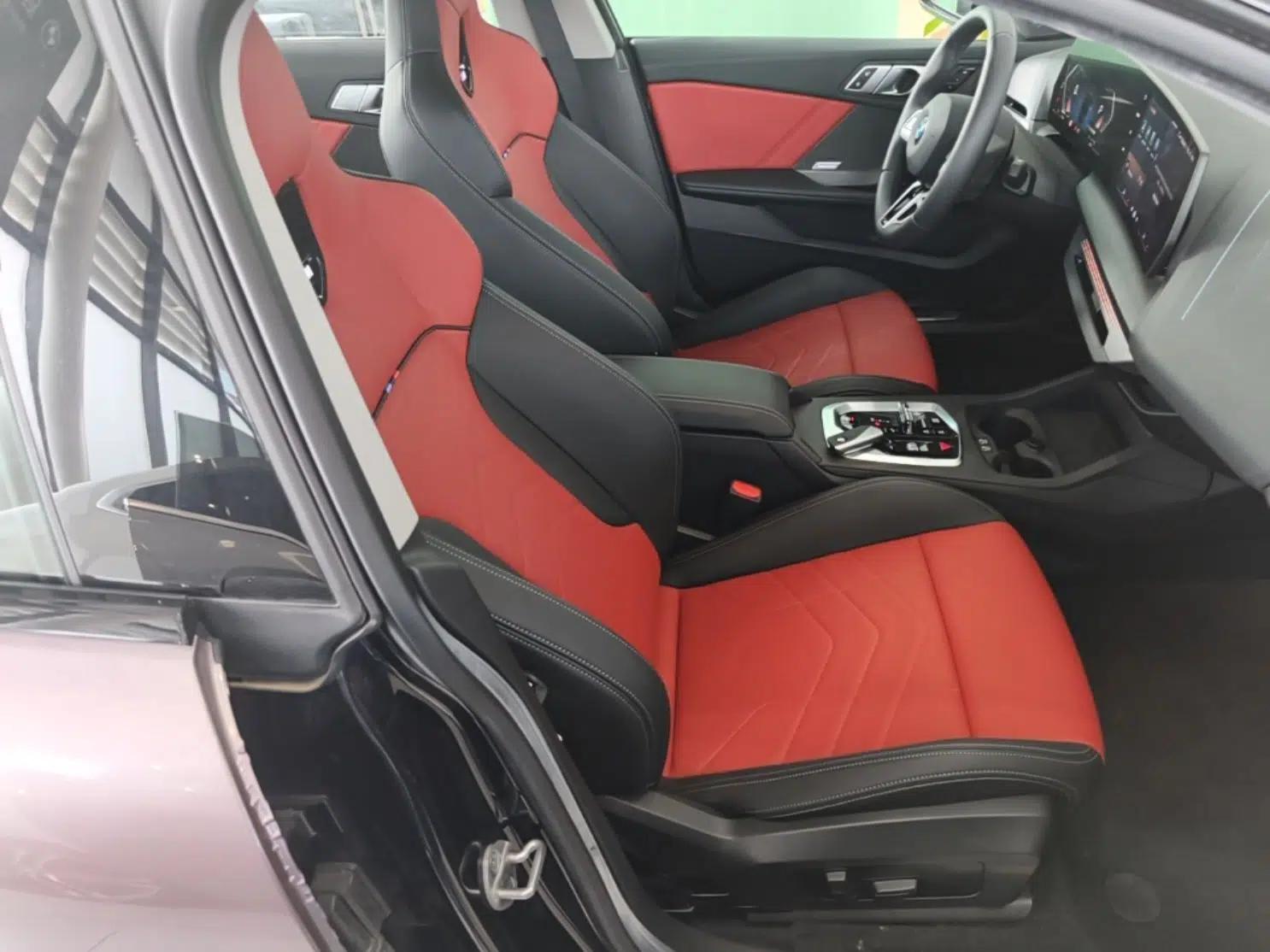 BMW 2 Series 2025 225L M Sport Night Edition Package — миниатюра 24