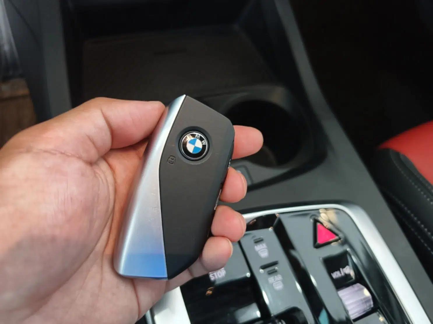 BMW 2 Series 2025 225L M Sport Night Edition Package — миниатюра 28