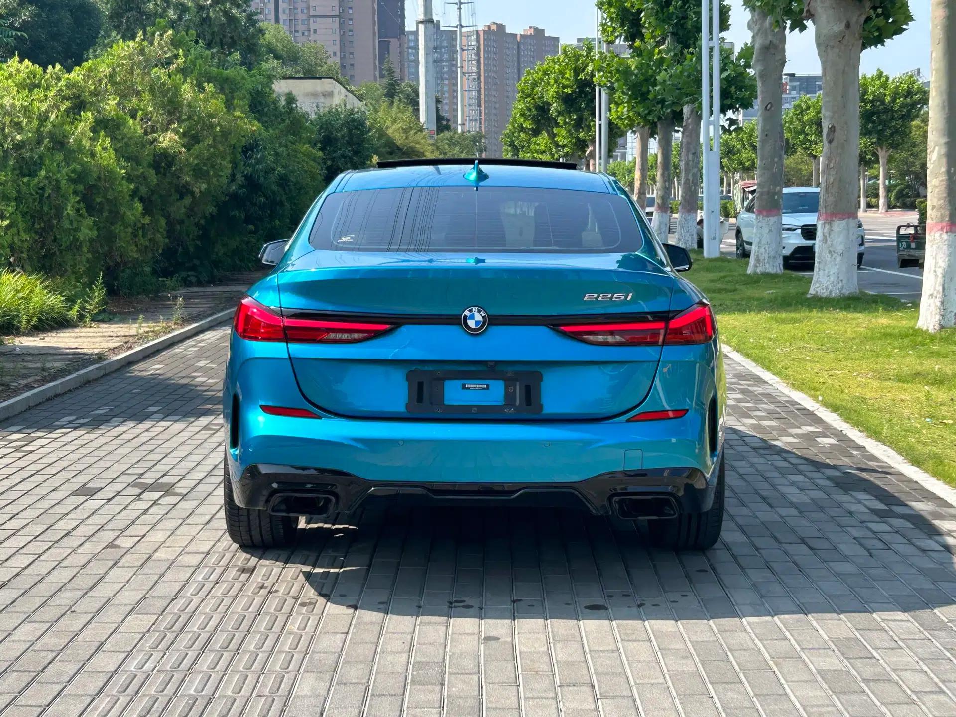 BMW 2 Series 2021 225i 4-Door Coupe M Sport Package — миниатюра 18