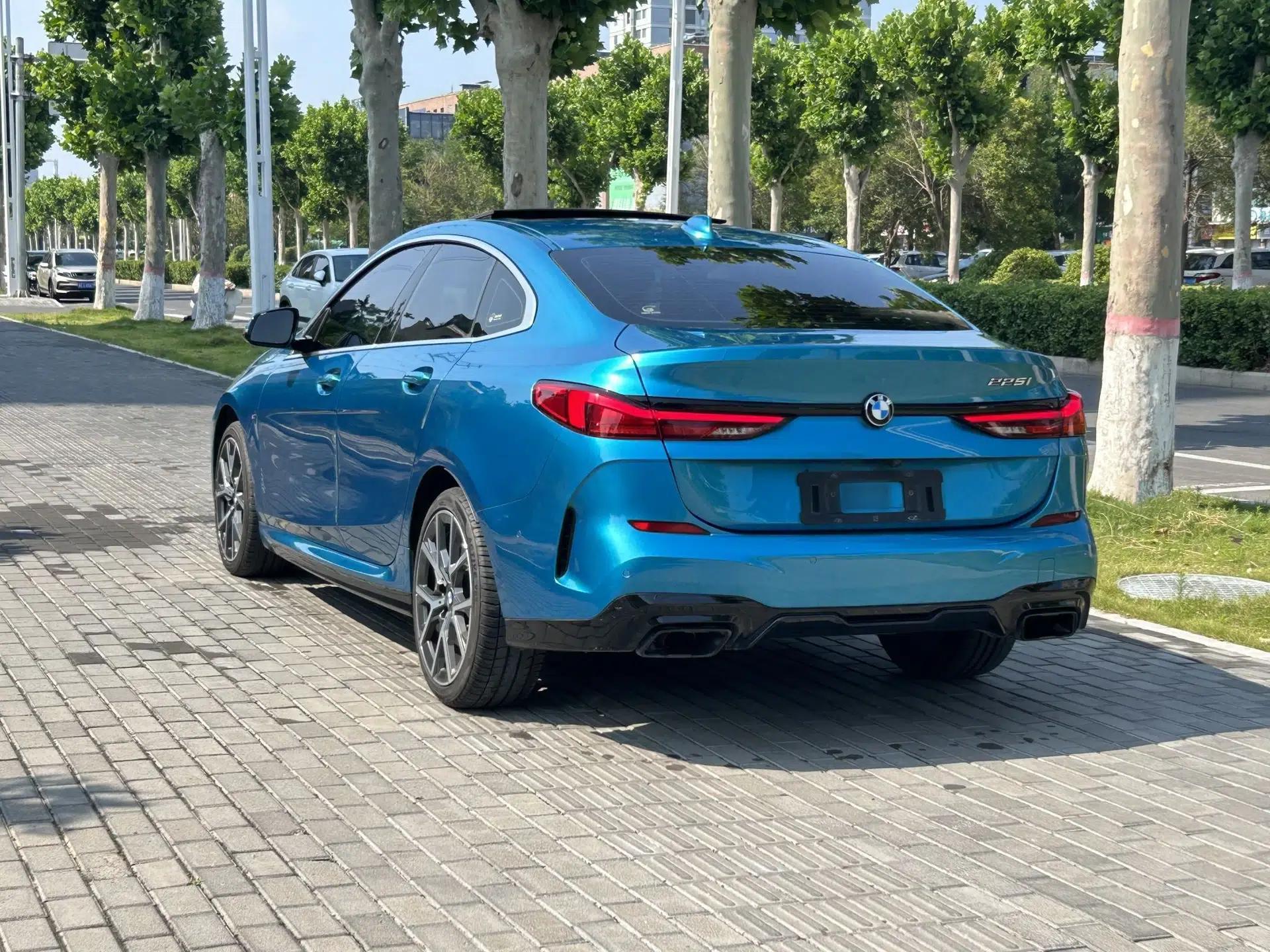 BMW 2 Series 2021 225i 4-Door Coupe M Sport Package — миниатюра 19