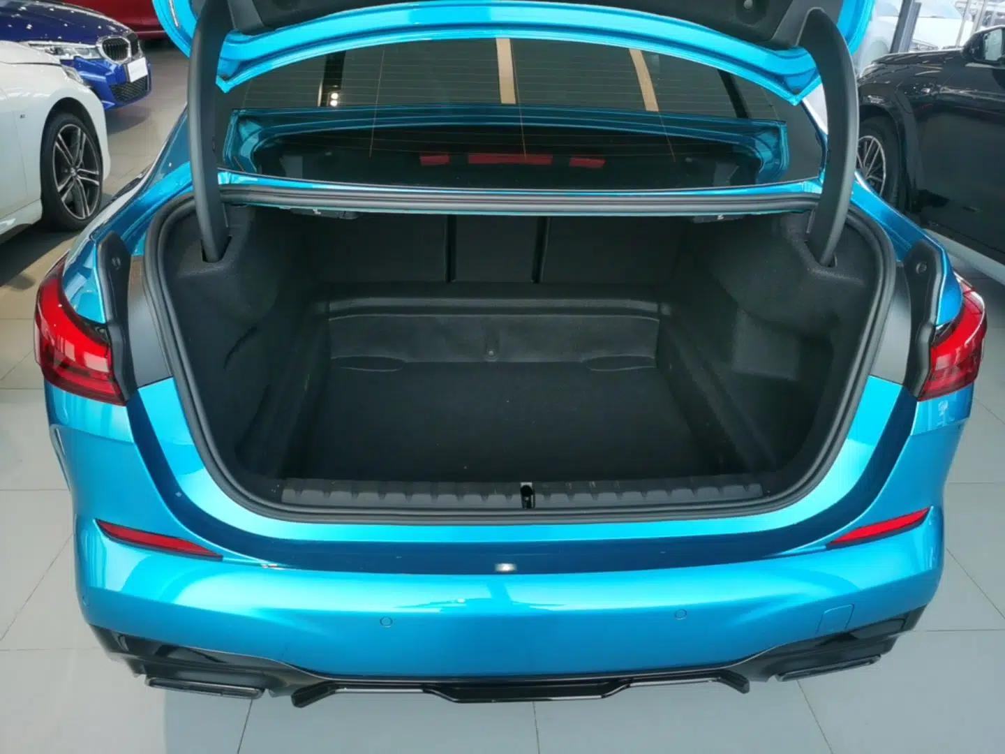 BMW 2 Series 2023 225i Four-Door Coupe M Sport Package — миниатюра 27