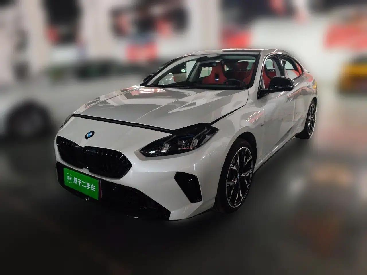BMW 2 Series 2025 225L M Sport Night Edition Package — миниатюра 1