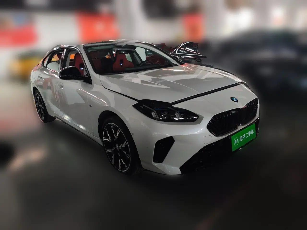 BMW 2 Series 2025 225L M Sport Night Edition Package — миниатюра 3