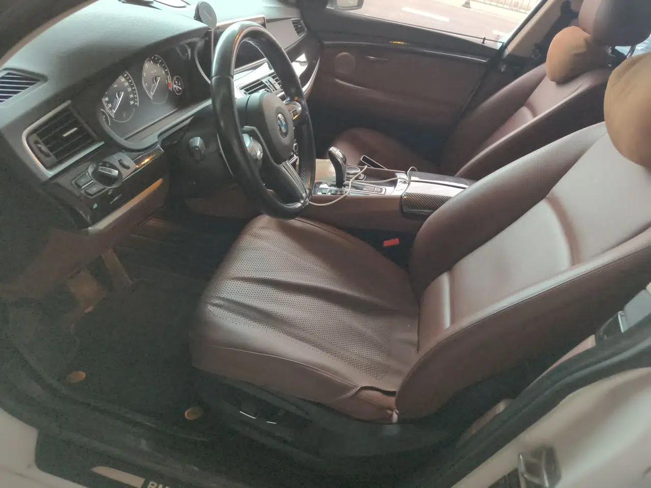 BMW 5 Series GT 2014 528i Leading Model — миниатюра 15