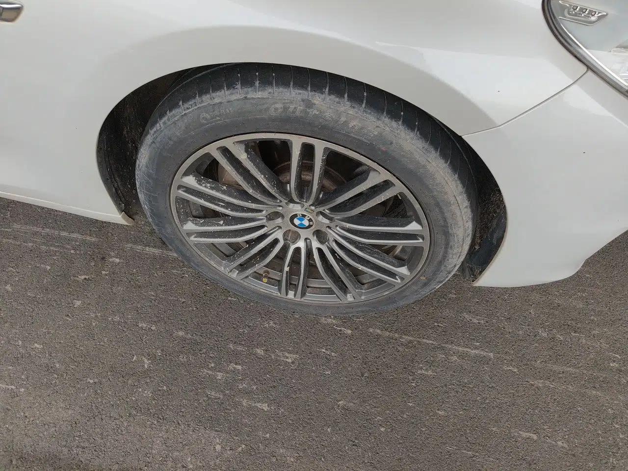 BMW 5 Series GT 2014 528i Leading Model — миниатюра 8