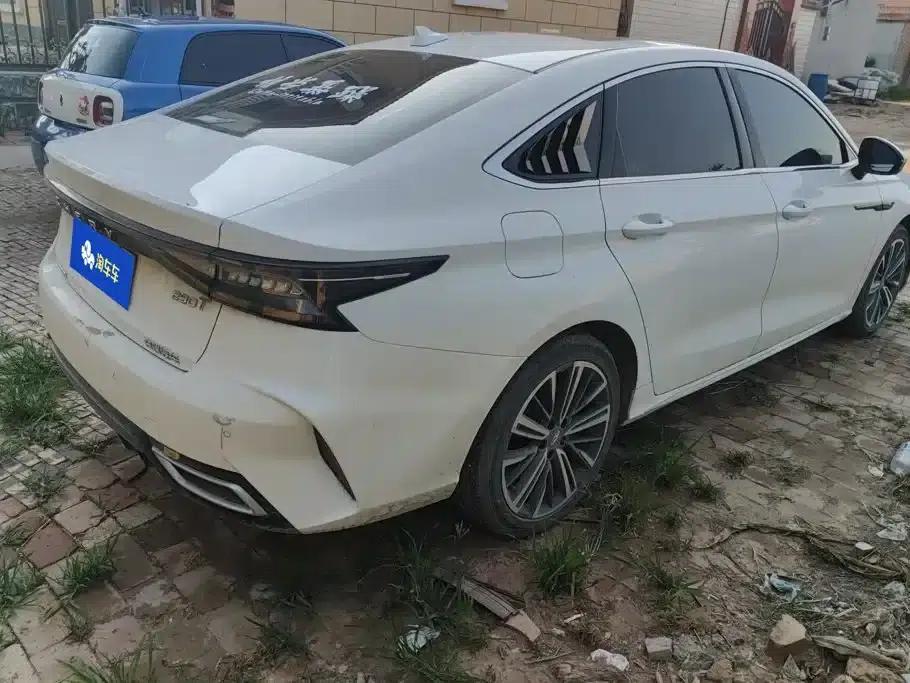 Chery Arrizo 8 2022 1.6T DCT Elegance — миниатюра 3