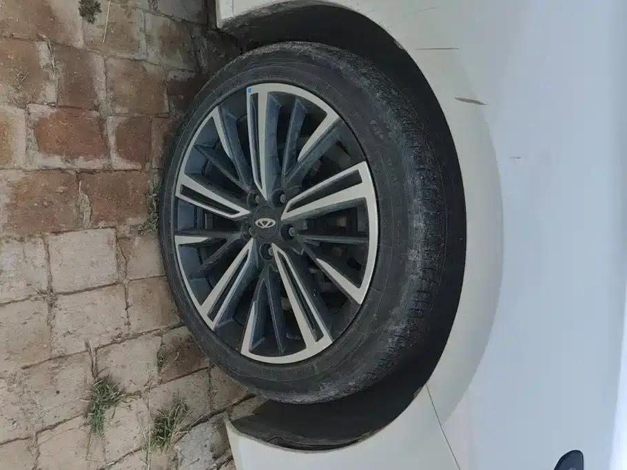 Chery Arrizo 8 2022 1.6T DCT Elegance — миниатюра 6